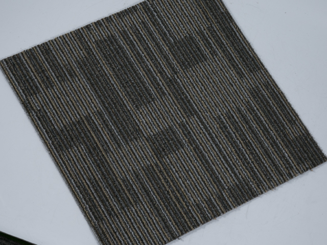 Tejas materiales amistosas de la alfombra del sitio de la oficina del respaldo del PVC del polipropileno de Eco